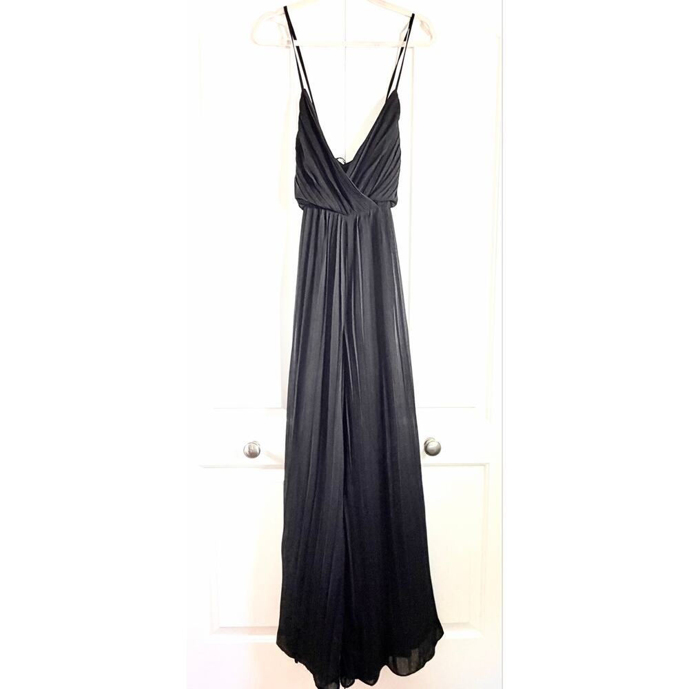 Black Pleated Palazzo Jumpsuit Wide Leg Formal Evening Wedding Guest L NWT